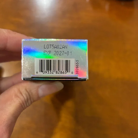 Makeup Revolution Skin Silk Foundation, E.L.F CC Cream & Brow Pen Lot of 3 - Picture 9 of 13